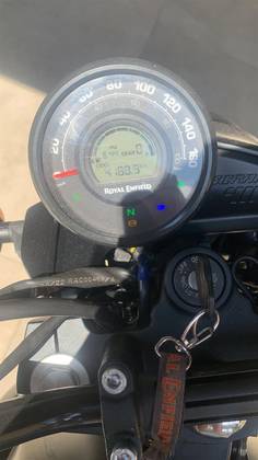 ROYAL ENFIELD SCRAM 411 